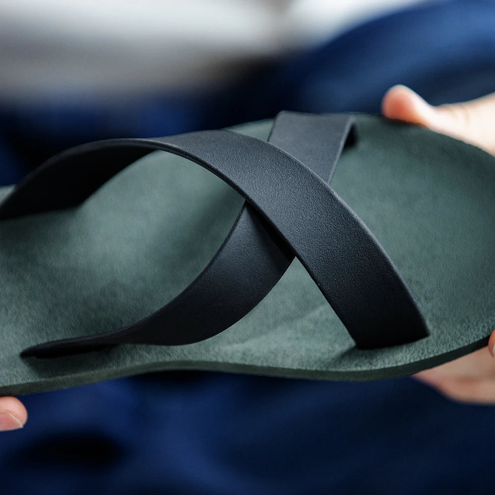 Maden Men Summer Beach Sandals Casual Outdoor Rubber Sandals Slippers Male Crossover Slippers